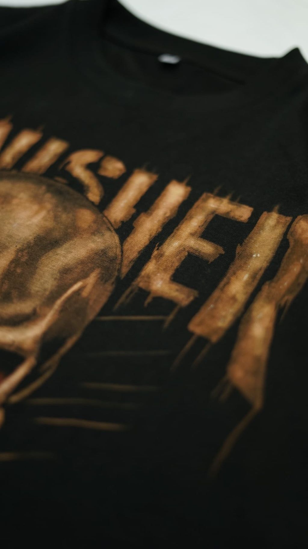 Camiseta The Punisher – Edición Única Hecha a Mano con Lejía